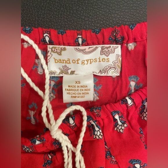 Band of Gypsies Smocked Bell Sleeve Crop Top - Picture 9 of 17